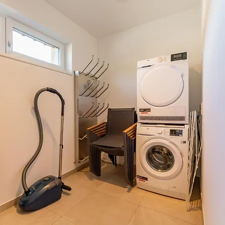 Vakantiehuis Grebenzen 51a *